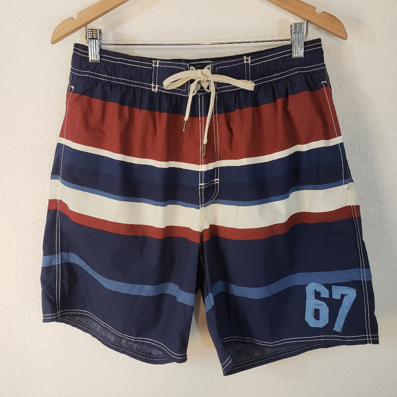 izod swim trunks
